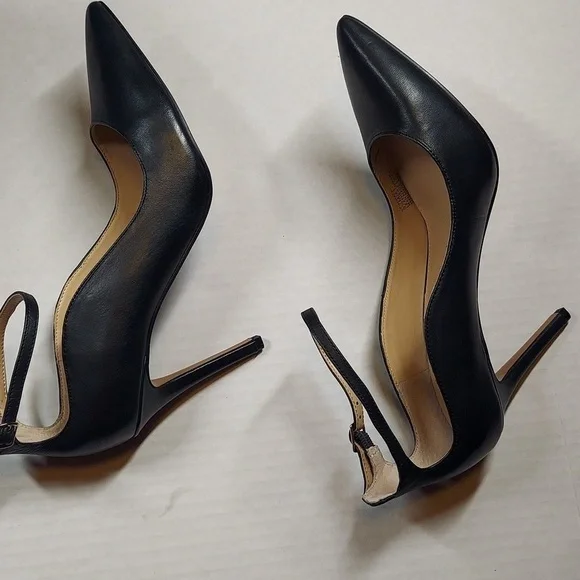 Vince Camuto Hinata Black Ankle Strap Heel Size 9 1/2 M - Picture 5 of 10